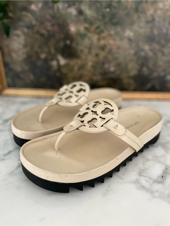 Tory Burch Shoes - Tory Burch Miller Cloud Chunky  Sandals Size 8 Patent Leather Cream